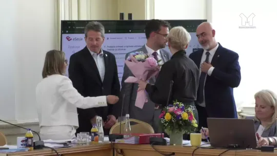 Jednogłośne wotum zaufania i absolutorium dla burmistrza Ostródy