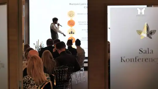 PO PIERWSZYM ŚNIADANIU