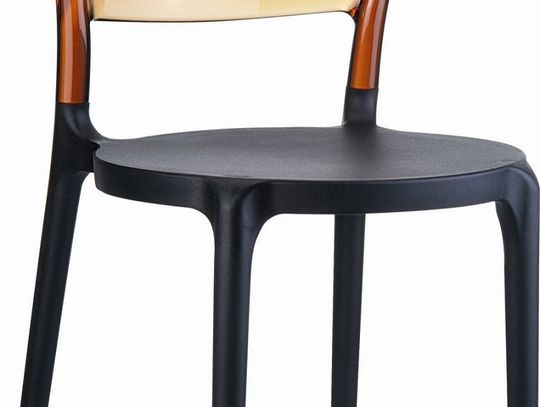 5 pomysłów na krzesła do nowoczesnej jadalni
