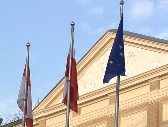 CO SĄDZIMY U UNII EUROPEJSKIEJ?