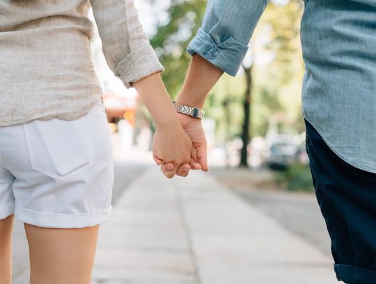Co sprawia, że biura matrymonialne skutecznie oparły się portalom randkowym?