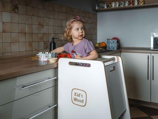 Dlaczego warto mieć Kitchen Helper – Pomocnik kuchenny od Kids-Wood w domu?