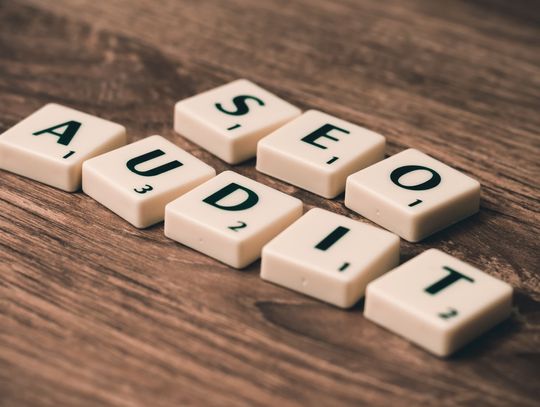 Jak wspólna praca agencji SEO i agencji nieruchomości przyczynia się do sukcesu na rynku nieruchomości?