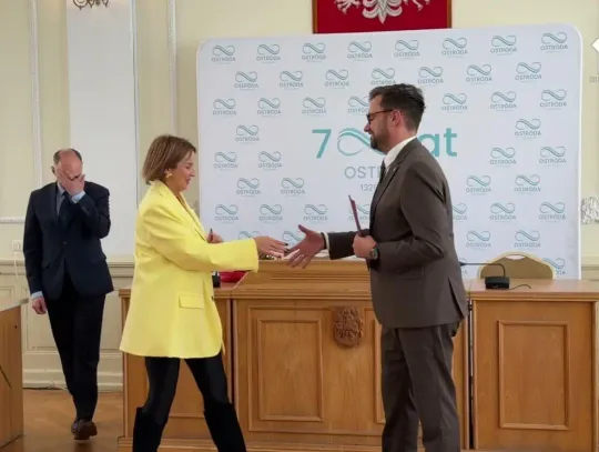 Nagrody Burmistrza dla nauczycieli