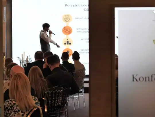 PO PIERWSZYM ŚNIADANIU