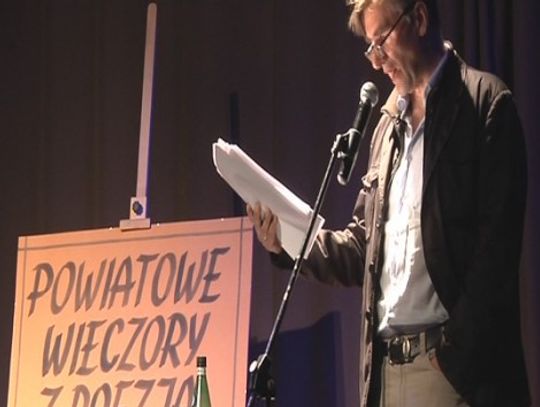 POWIATOWE WIECZORY Z POEZJĄ