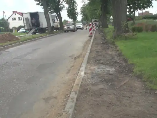 PROSTO DO KSIĘŻEGO DWORU