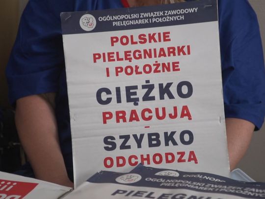 STRAJK PIELĘGNIAREK I POŁOŻNYCH