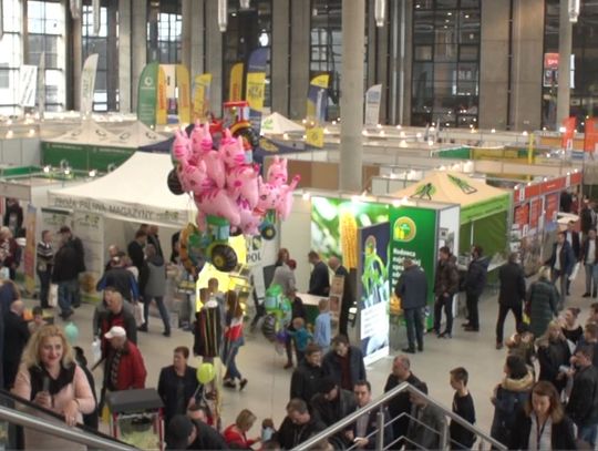 TYSIĄCE ZWIEDZAJĄCYCH NA AGRO SHOW 