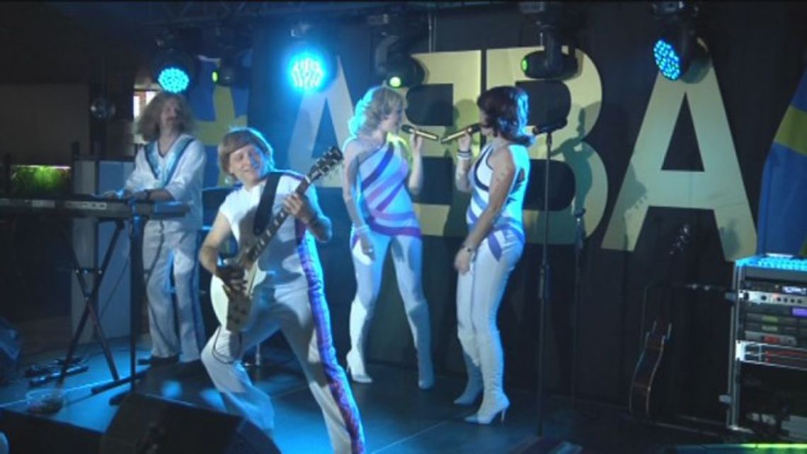 ABBA SHOW W PLATINUM 