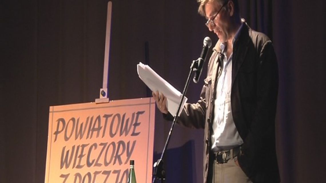 POWIATOWE WIECZORY Z POEZJĄ