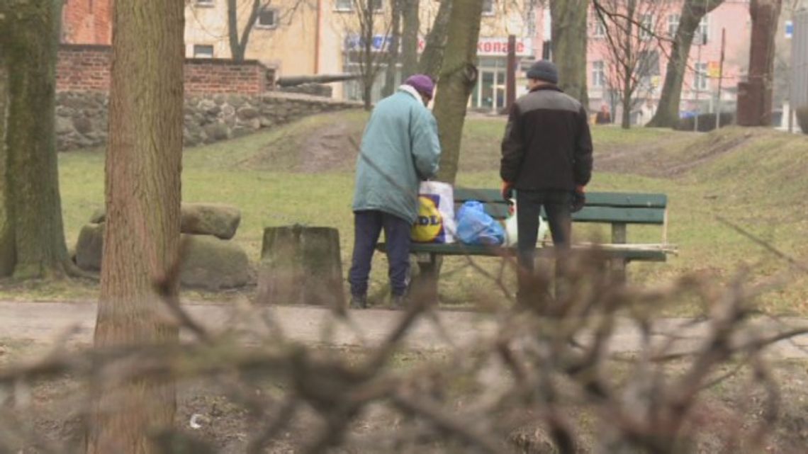 PRACA NA ULICY