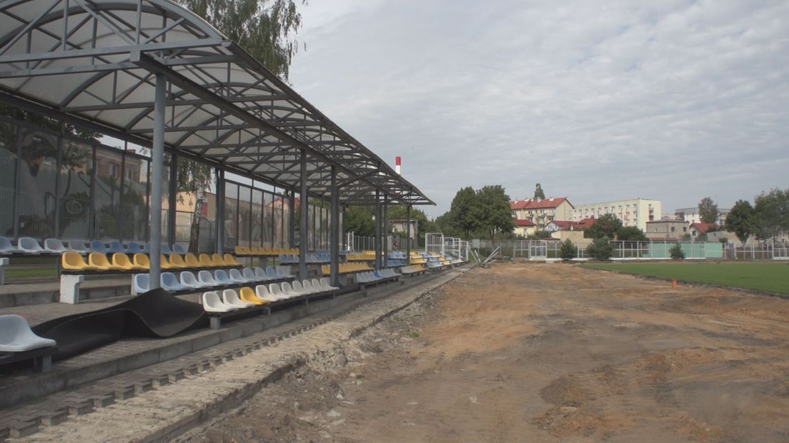 STARY NOWY STADION 