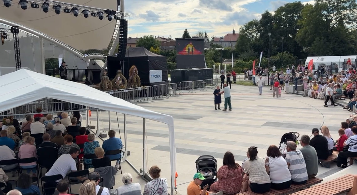 Święto plonów i wielki finał jubileuszu. Dożynki Gminne w Dąbrównie